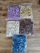 LEGO Lot Pièces N°8 - 1kilo De Vrac ! Violet Beige Brun Blanc Bleu !!!
