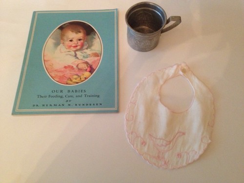 1940 vintage baby - baby, book