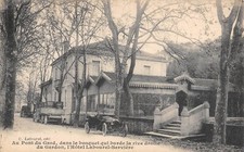 CPA 30 AU PONT DU GARD / DANS