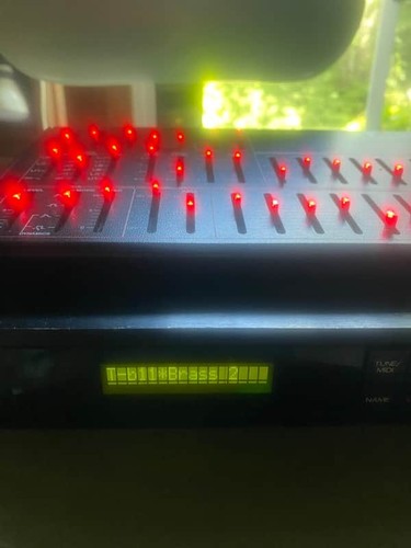 Roland mks with 300 - mks-50, dt-300