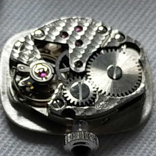 Montre mécanique jewels - montre,