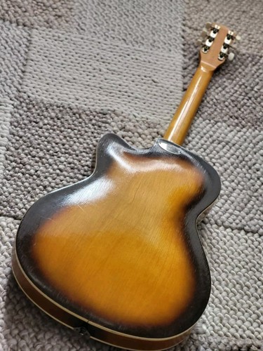 Ancienne guitare guitar - guitare, defil
