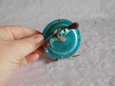 Moulinet de pêche à la mouche ancien français années 60 6 cm état de marche