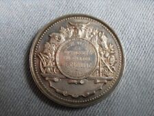 Très belle Médaille, Argent