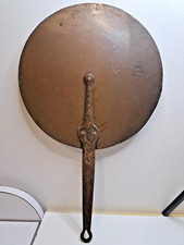 Ancien couvercle de casserole