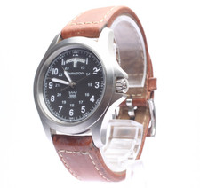 Presque comme neuve montre - neuve],