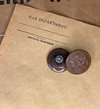 Lot 2 boutons pour veste Waack