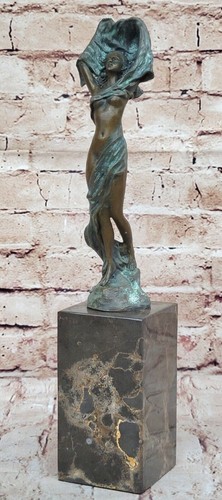 Main fabriqué erte - main,