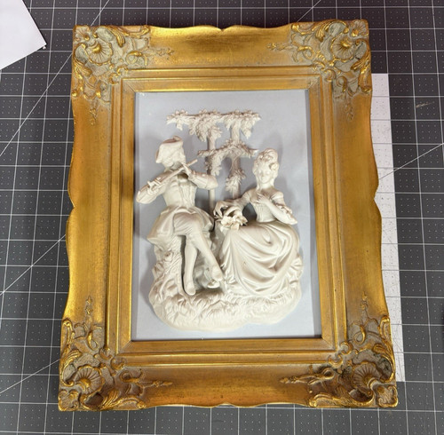 Alt meissen porcelain scene - alt,