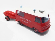 Peugeot J9 + motopompe Pompiers SOLIDO