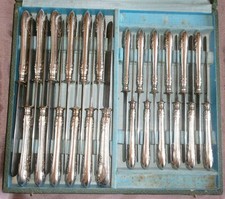 BOULENGER 24 couteaux