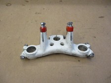 Té de fourche supérieur pour