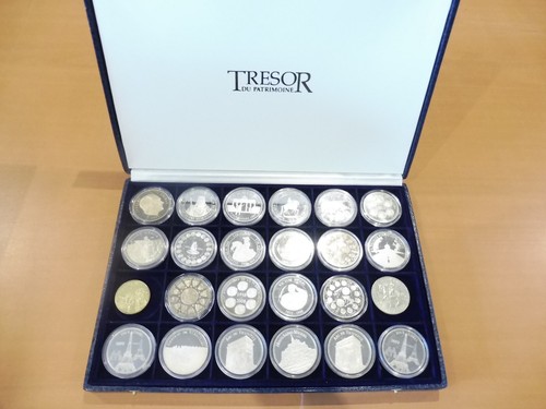 Ancien coffret medailles - ancien,
