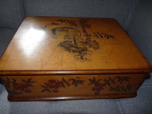 Ancien petite meuble - , de