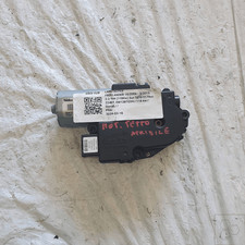 LR019777 Moteur de toit