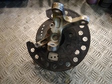 moyeu et fusée avant droit quad barossa 250 ou quad smc 250