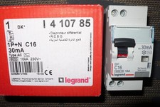 DISJONCTEUR DIFFERENTIEL 16A 30mA COURBE C TYP AC 410785 LEGRAND 16AMPERE PC10kA