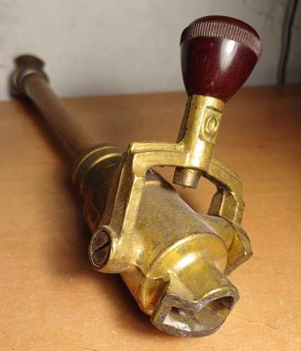 Ancienne lance pompiers - ancienne,