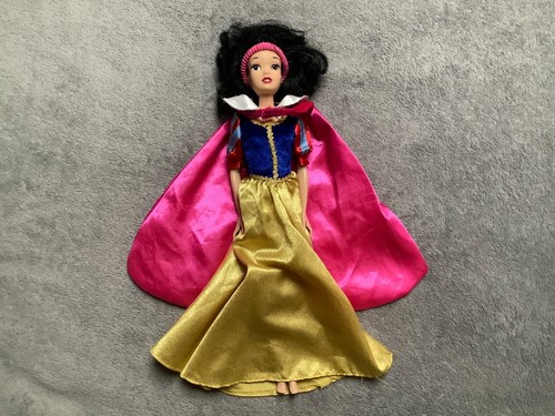 Poupée blanche neige disney - poupée,