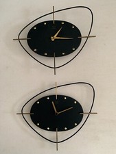 LOT 2 ANCIENNES PENDULES FLASH