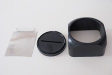 prisme P90 hasselblad et  pare-soleil, dragonne,boite vide ,housse ,capuchon