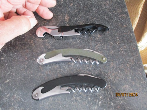 Couteau tire bouchon - tire,