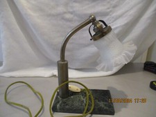 Ancienne lampe tulipe en