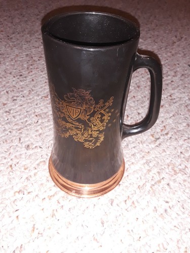 1981 vip black - glass, beer