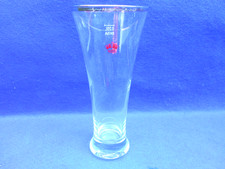 Rare Verre a bière CARLSBERG sans écriture juste le Logo .