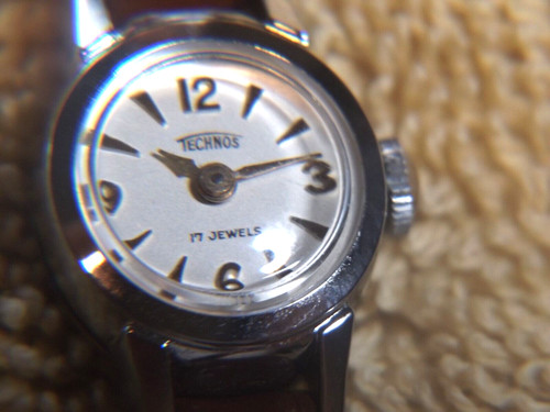 Vintage technos jewel - vintage,