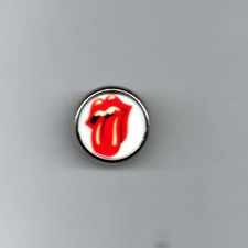 ROLLING STONES Pin's pins rond (langue fond blanc)