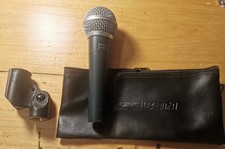 micro BETA 58A Microphone dynamique excellent micro, du coup j'en ai acheté un d