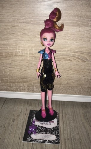 Poupée monster high gigi - poupée,
