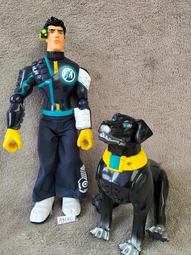 Action man am40 - chien, toxic