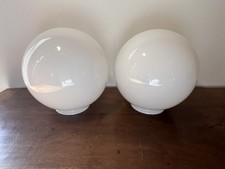 globe en verre ancien