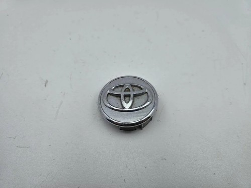 Toyota auris e18 centres - toyota,