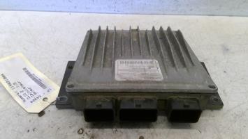 Calculateur moteur renault - moteur,