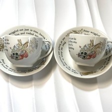 Ancien lot de 2 soucoupes