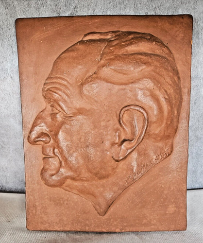Bas relief medaillon - , terre
