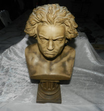 Ancien buste en terre cuite
