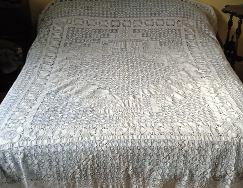 Ancienne nappe jeté lit - de,