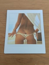 Photo érotique art nude Instax Square - photo d'art modèle nue