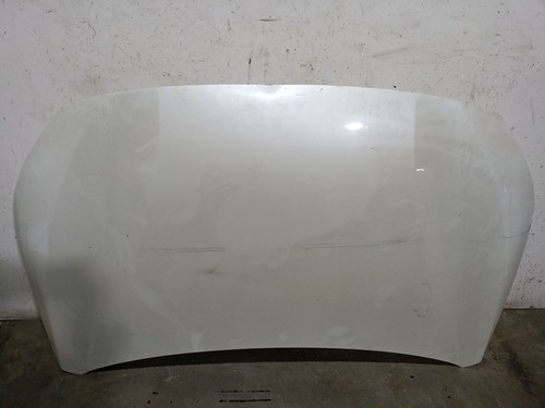 9827576880 capot - /,