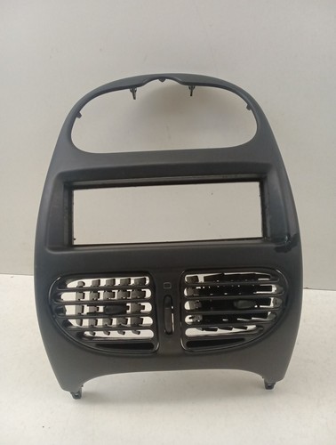 Grille aerateur central - /,
