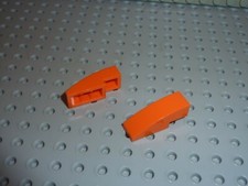2 x LEGO Orange Slope Brick