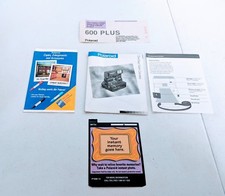 VINTAGE POLAROID CAMERA