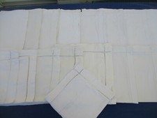 Lot de 17 taies d'oreiller