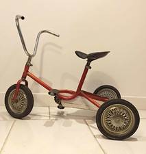 Tricycle pour enfant vintage