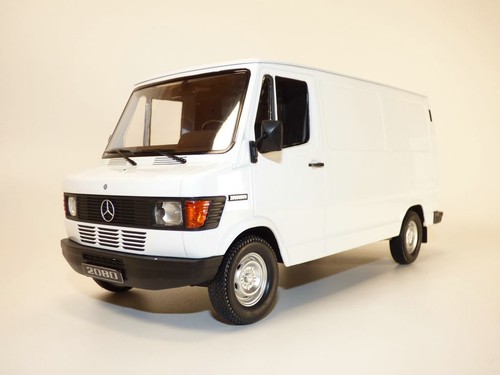 Mercedes 208d utilitaire tolé - 208d,