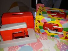 Ancienne petite machine à